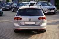VW Passat Variant 1.5 TSI DSG Business