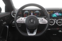 Mercedes-Benz CLA 220 Shooting Brake AMG Line
