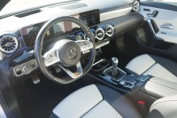 Mercedes-Benz CLA 200 AMG Line