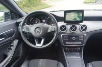 Mercedes-Benz CLA 180 AMG Line