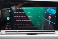 VW Golf VIII Variant 1.0 eTSI DSG