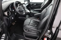 Mercedes-Benz V-Klasse V300d lang AMG Line 4Matic