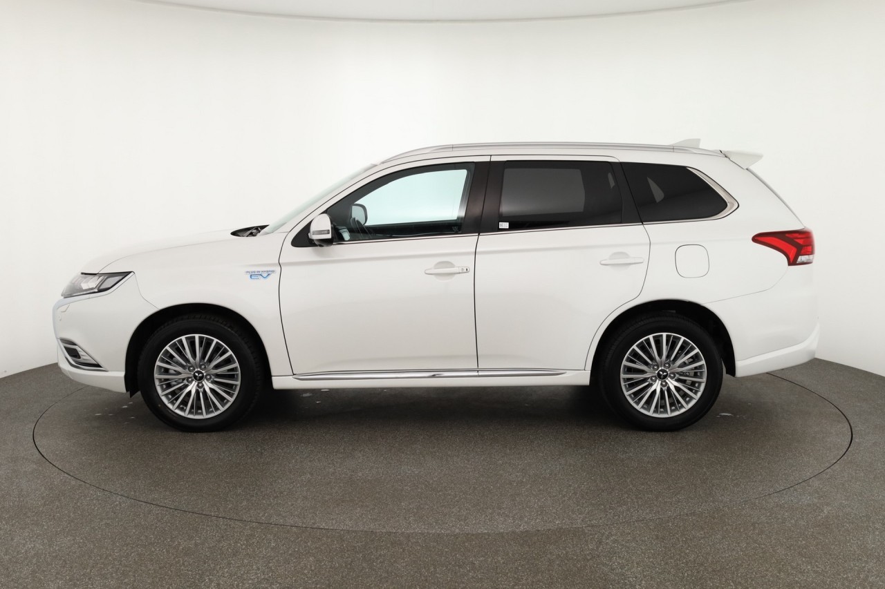 Mitsubishi Outlander 2.4 PHEV 4WD