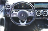 Mercedes-Benz A 200 A200 AMG Line