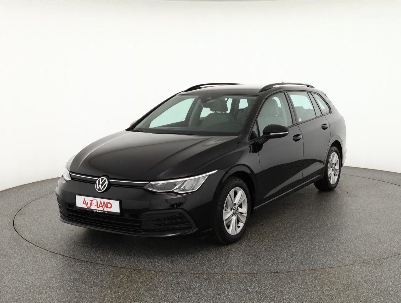VW Golf VIII Variant 1.0 TSI DSG Life