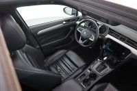VW Passat Variant 2.0 TSI DSG R-Line