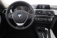 BMW 320 i Touring Advantage