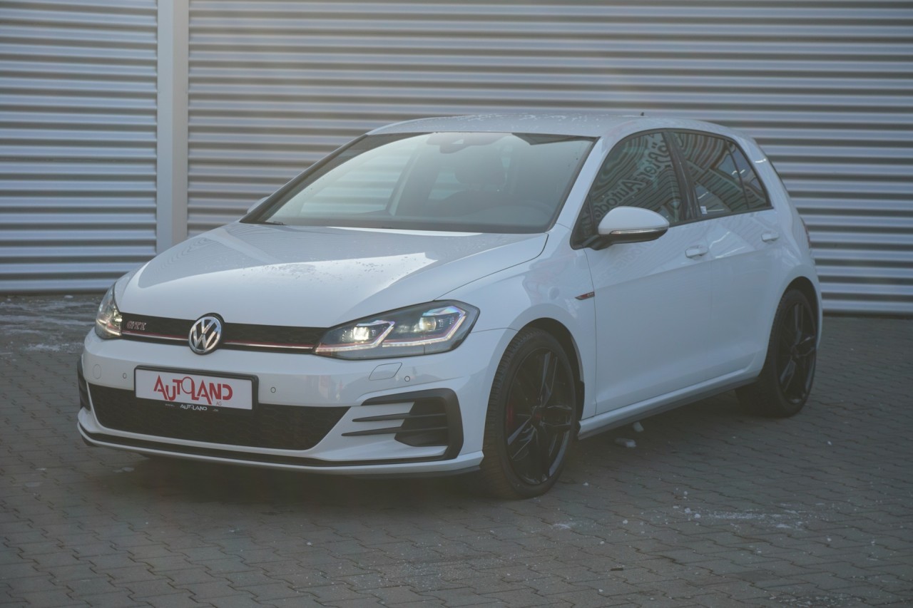 VW Golf VII 2.0 GTI Performance