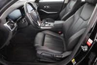 BMW 330 e xDrive Luxury Line