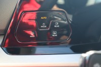 VW Golf VIII Variant 1.5 eTSI DSG Life