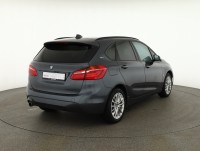 BMW 225 xe Advantage