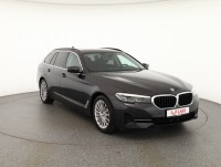 BMW 530 530e Touring Luxury Line