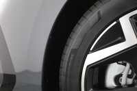 VW Golf VIII Variant 2.0 TDI R-Line DSG