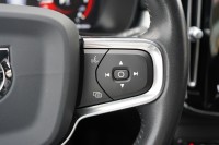 Volvo XC 40 XC40 2.0 Momentum Pro 2WD