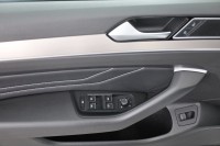 VW Passat Variant 2.0 TDI DSG Elegance