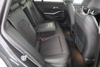 BMW 330 e Touring Sport Line