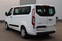Ford Transit L1 9-Sitzer