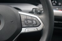 VW Golf VIII Variant 1.5 eTSI DSG