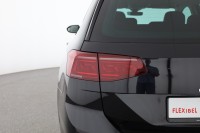 VW Passat Variant 2.0 TDI DSG Elegance
