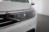 VW Passat Variant 1.5 TSI Elegance