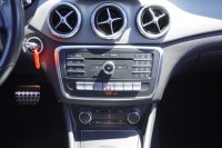 Mercedes-Benz CLA 200 Shooting Brake Automatik