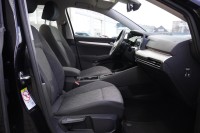 VW Golf VIII Variant 2.0 TDI Life