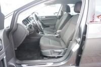 VW Golf VII Variant Sound