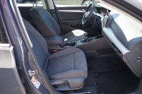 VW Golf VIII Variant 1.5 TSI Life OPF