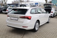 Skoda Octavia Combi 2.0 TDI DSG