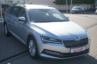 Skoda Superb Combi 2.0 TDI DSG