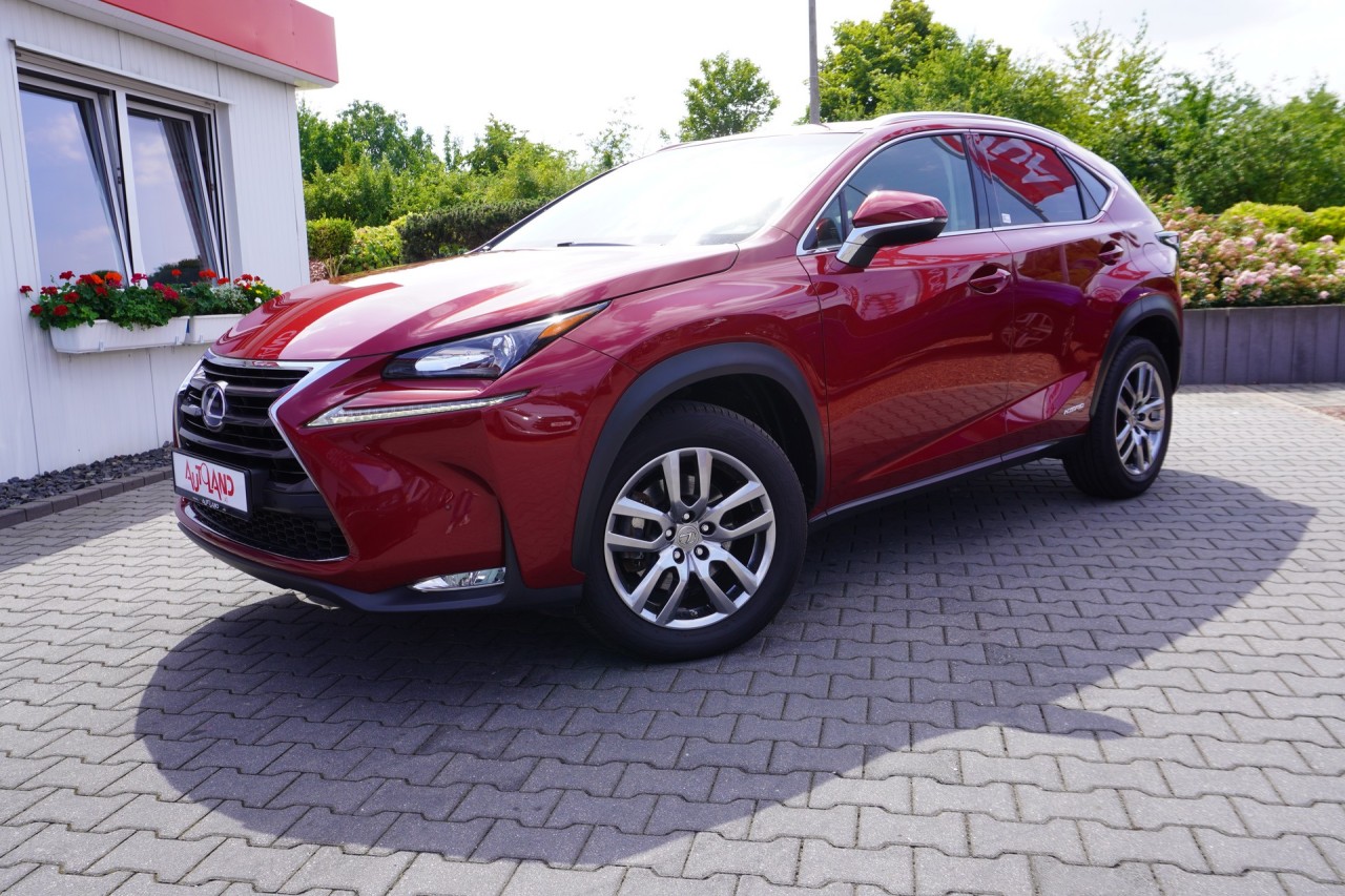 Lexus NX 300 h