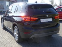 BMW X1 sDrive 18 i Sport Line