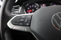 VW Passat Variant 1.5 TSI DSG Business