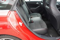 Mercedes-Benz CLA 200 AMG Line