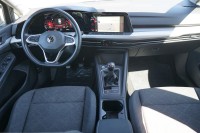 VW Golf VIII Variant 1.0 TSI
