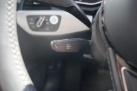 Audi A4 Avant 35 2.0 TFSI S line
