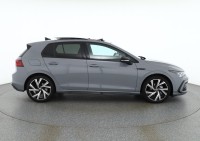 VW Golf VIII 1.5 TSI R-Line