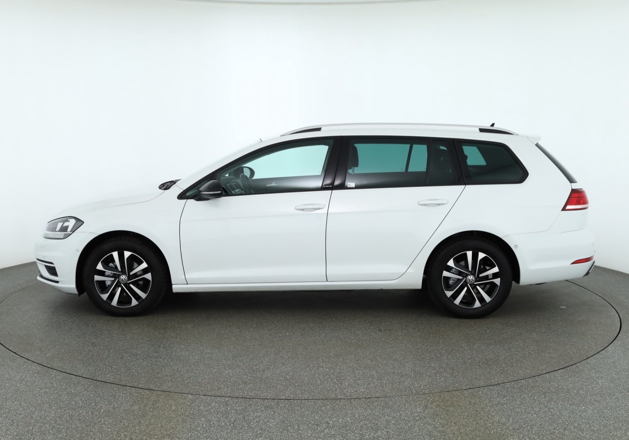 VW Golf VII Variant 2.0 TDI DSG IQ.DRIVE