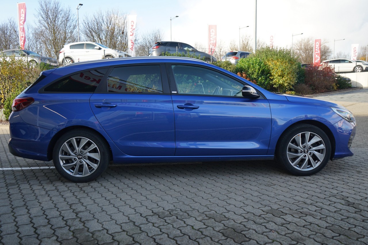 Hyundai i30 cw 1.0 T-GDI Passion +