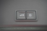 Audi A4 Avant 40 2.0 TDI S-Line