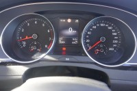 VW Passat Variant R-Line