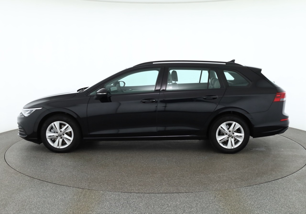 VW Golf VIII Variant 2.0 TDI DSG Life