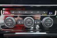 VW Golf VII 1.5 TSI R-Line Highline