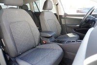 VW Golf VIII Variant Life 1.5 eTSI DSG