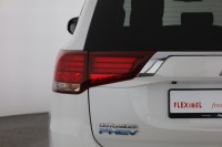 Mitsubishi Outlander 2.4 PHEV 4WD