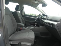VW Golf VIII Variant 1.0