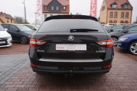 Skoda Superb Combi 2.0 TDI Style DSG