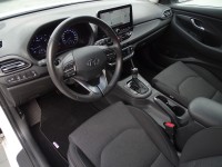 Hyundai i30 cw 1.5 T-GDI DCT Intro Edition M-Hybrid