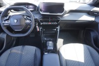 Peugeot 2008 PureTech 130 Aut.