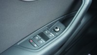 Audi A4 Avant 30 2.0 TDI advanced
